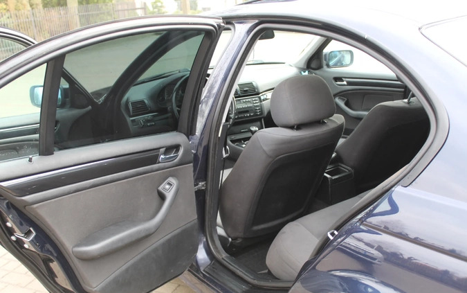 BMW Seria 3 cena 10500 przebieg: 255538, rok produkcji 2003 z Warszawa małe 56
